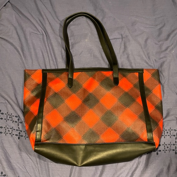 Victoria Secrets Bag - Picture 2 of 3